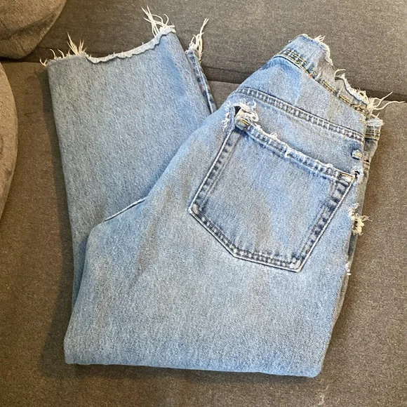Zara distressed ripped cropped jeans size 4 fringed raw hem - Picture 2 of 5